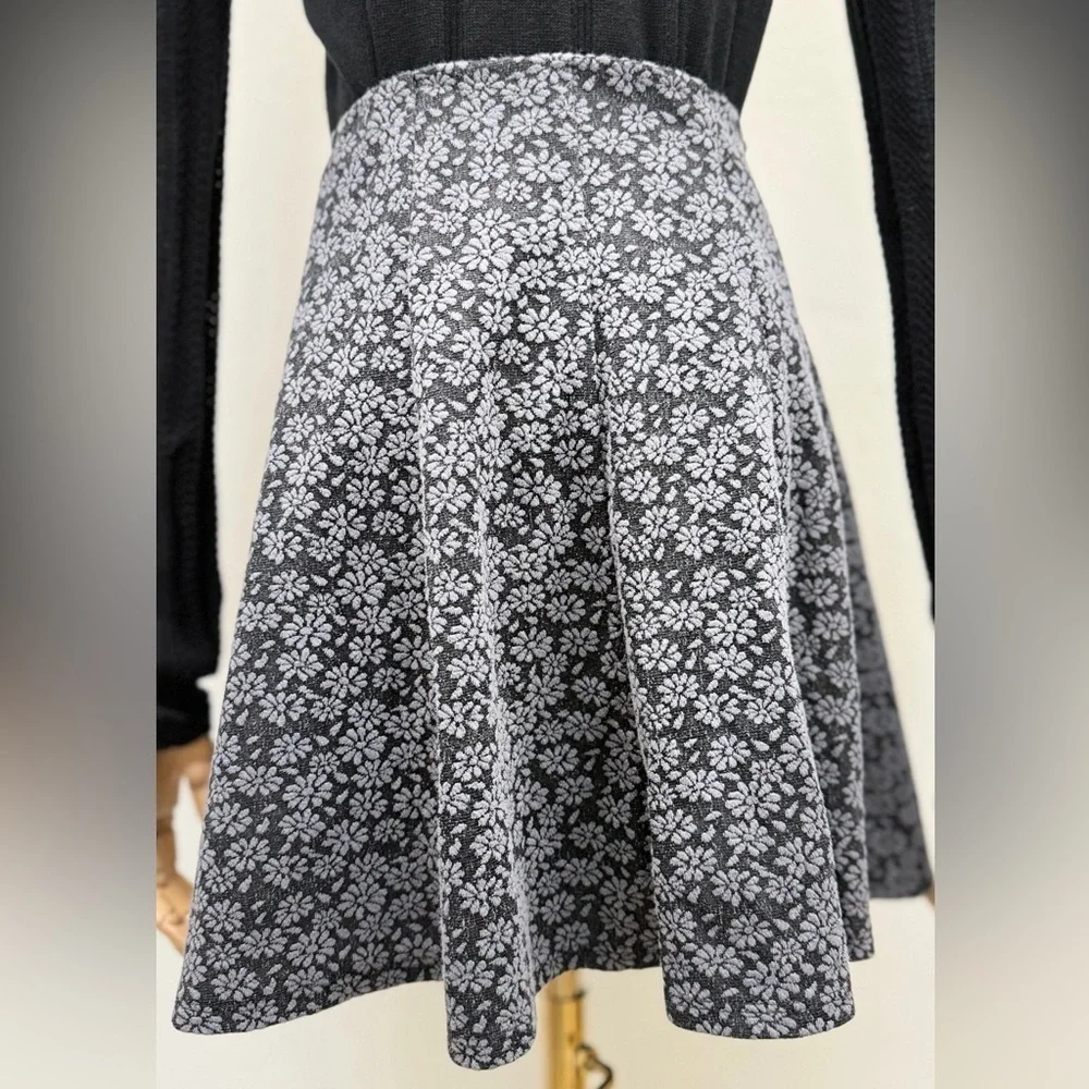 Hollister Black and Gray Floral A-Line Skirt